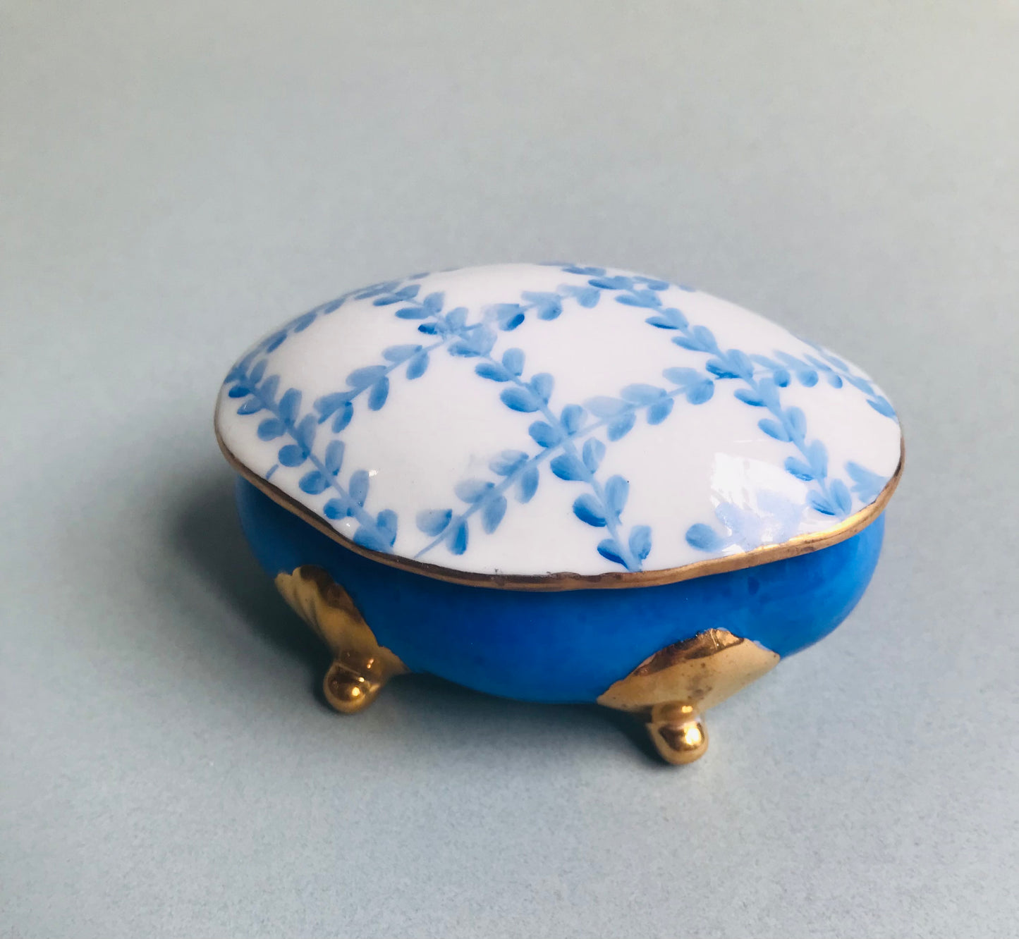 Decorative blu box Scatoletta blu di sevres