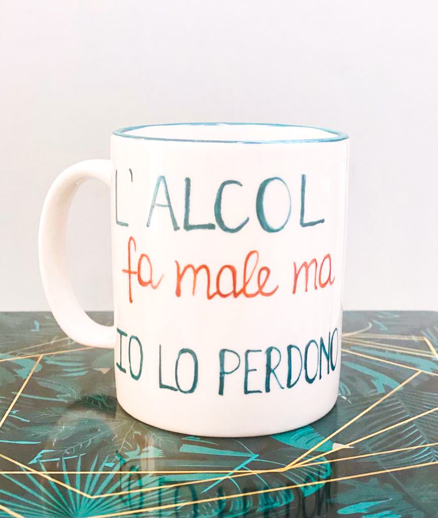 TAZZA L'ALCOL FA MASCHIO